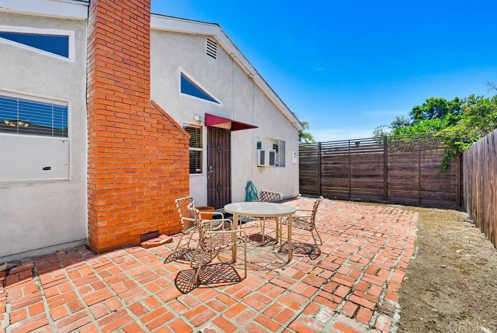 https://cdn.realtyfeed.com/cdn/127/306723165/fea8cd8383924acfc61b5197f33f231c.webp