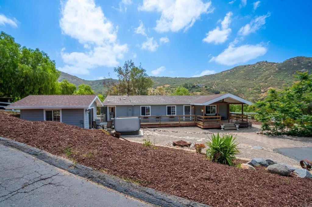 https://cdn.realtyfeed.com/cdn/127/306723176/34fa6949e98b5b5cf0c482cc01886f03.webp