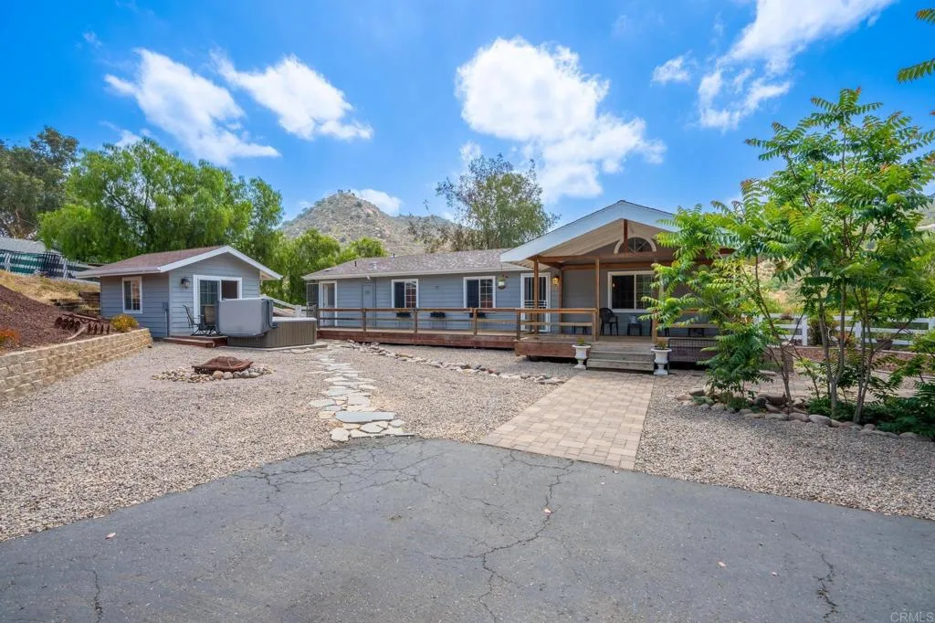 https://cdn.realtyfeed.com/cdn/127/306723176/5e2be80753aca312b8180c816ec49439.webp