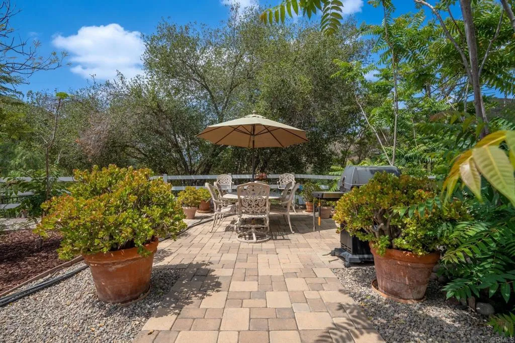 https://cdn.realtyfeed.com/cdn/127/306723176/819f282732463c8d24f191b16bd56bd5.webp