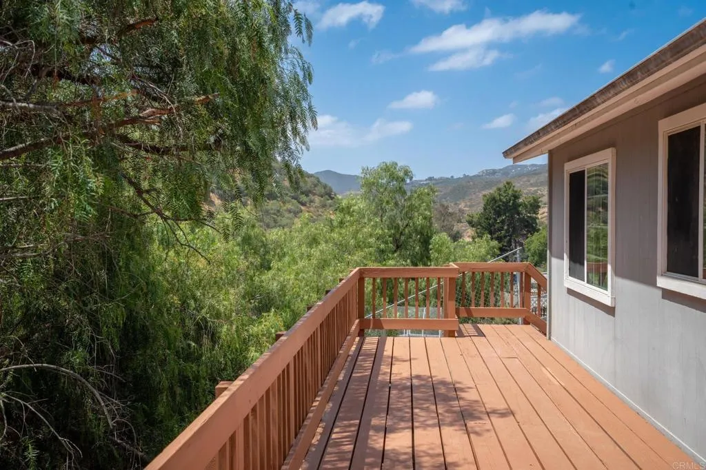 https://cdn.realtyfeed.com/cdn/127/306723176/a3f75b71c837d6523dba5a86ad2aab84.webp