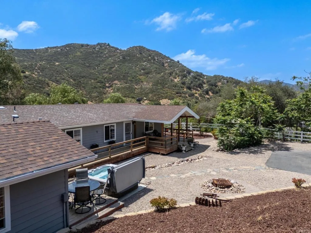 https://cdn.realtyfeed.com/cdn/127/306723176/b0577a012e820b35e11881ba86404975.webp