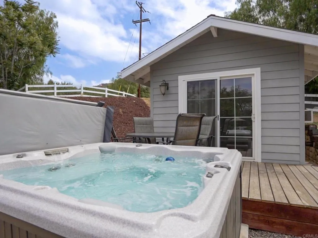 https://cdn.realtyfeed.com/cdn/127/306723176/e957230f8d51f0fba5c13f9b1295417a.webp