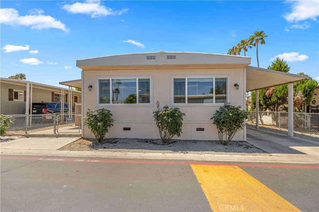 Hemet, CA 92543