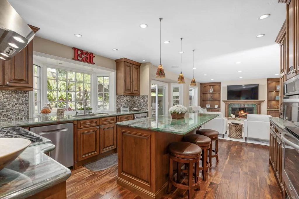 https://cdn.realtyfeed.com/cdn/127/306723343/011f1dd19b8384b4ab9c2aa22ce68377.webp