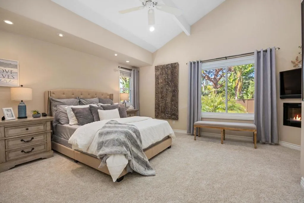 https://cdn.realtyfeed.com/cdn/127/306723343/1a9e6a0ee69530765507e6dea5db045d.webp