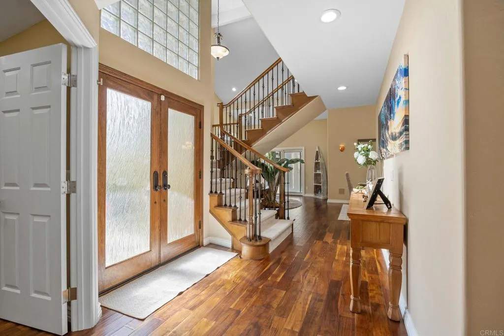 https://cdn.realtyfeed.com/cdn/127/306723343/a7a7ba5f631bedcbd3cc489bc0b10abd.webp