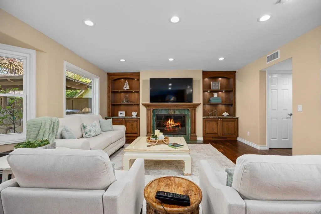 https://cdn.realtyfeed.com/cdn/127/306723343/b1c7005ede82a2385a0cdfa661732be1.webp