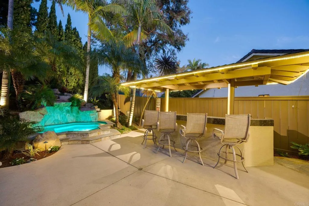 https://cdn.realtyfeed.com/cdn/127/306723343/debb80c4b8b0724c20d6c4eef8498180.webp