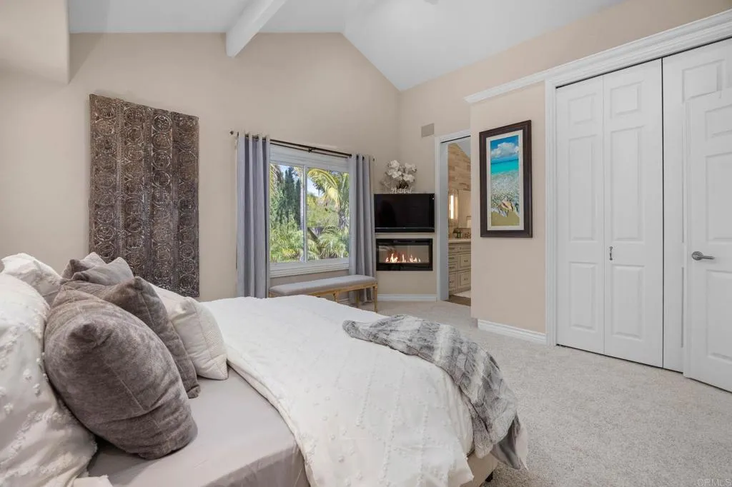 https://cdn.realtyfeed.com/cdn/127/306723343/ead59079fed315889a1590d3340e1d79.webp