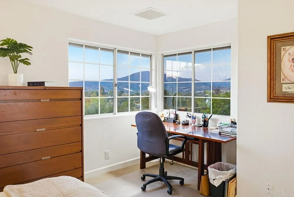 https://cdn.realtyfeed.com/cdn/127/306723345/07d69fd40ee469b894b451e6b94d547a.webp