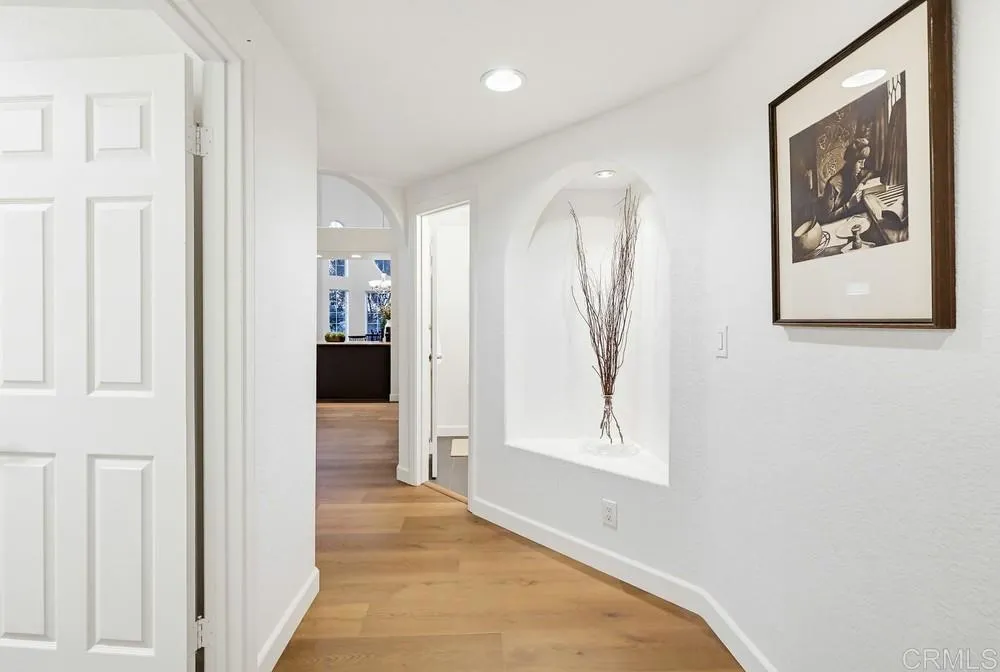 https://cdn.realtyfeed.com/cdn/127/306723345/788bf4475fb93af63d53aaeda514ec1d.webp