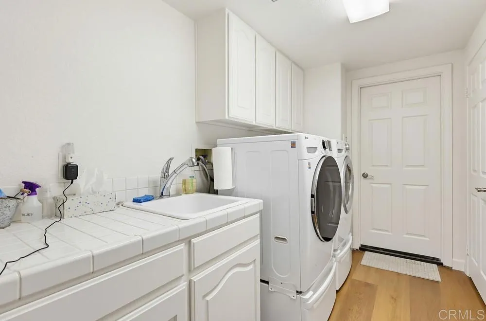 https://cdn.realtyfeed.com/cdn/127/306723345/7b03ebbda2b7f427e8cf5cdc05e899a4.webp