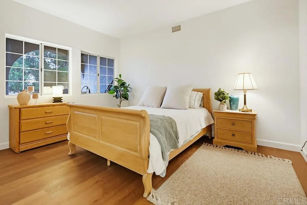 https://cdn.realtyfeed.com/cdn/127/306723345/dabd4669f48bea74839b216f97c87222.webp