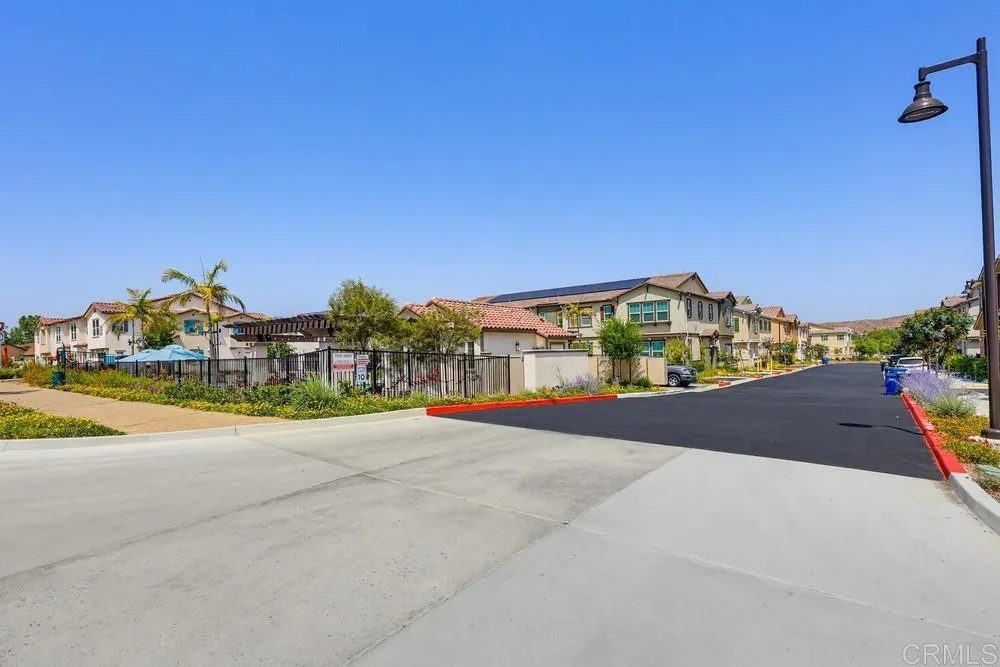 https://cdn.realtyfeed.com/cdn/127/306723377/010a2d36e57837a0dd9ebc909c44dca5.webp