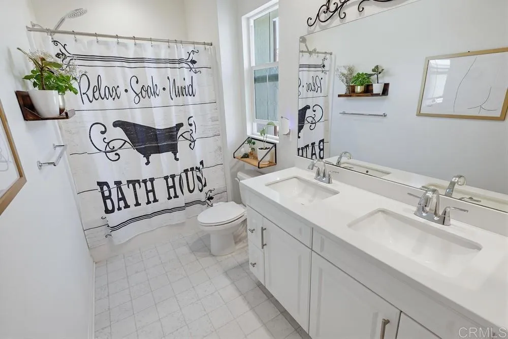 https://cdn.realtyfeed.com/cdn/127/306723377/0cef0b39285384db9872d4517ac9cb89.webp