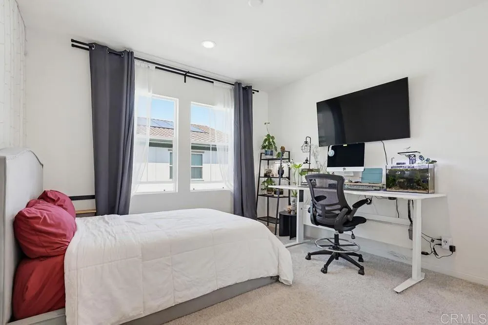 https://cdn.realtyfeed.com/cdn/127/306723377/17b1fda19bb5e518280cccb908cc51b1.webp