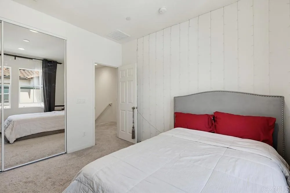 https://cdn.realtyfeed.com/cdn/127/306723377/1af593da2206b1a2f047e3b526c8df07.webp