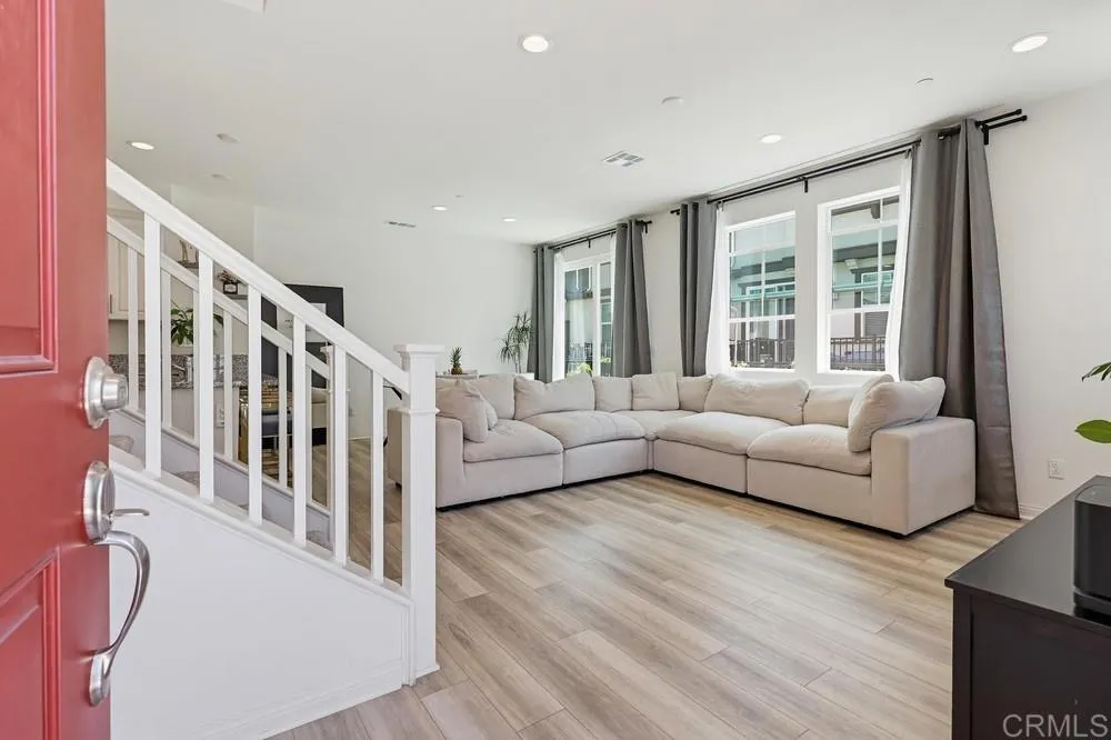 https://cdn.realtyfeed.com/cdn/127/306723377/4fb475885264661ecd7cb7d8c6ec4827.webp