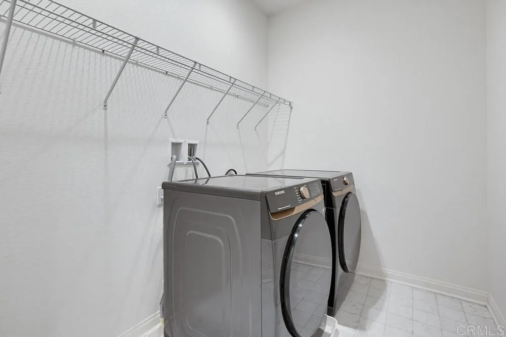https://cdn.realtyfeed.com/cdn/127/306723377/875e012abb8c40d46fe99d2b5085be2d.webp