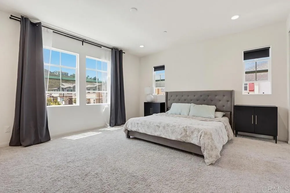 https://cdn.realtyfeed.com/cdn/127/306723377/b96ef5d75e1cc07a239d4a387c6e9083.webp