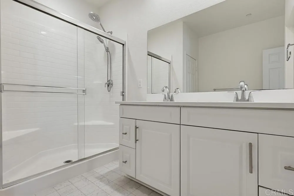 https://cdn.realtyfeed.com/cdn/127/306723377/dd40329e100cacaadd2ec1f0b5a77d92.webp