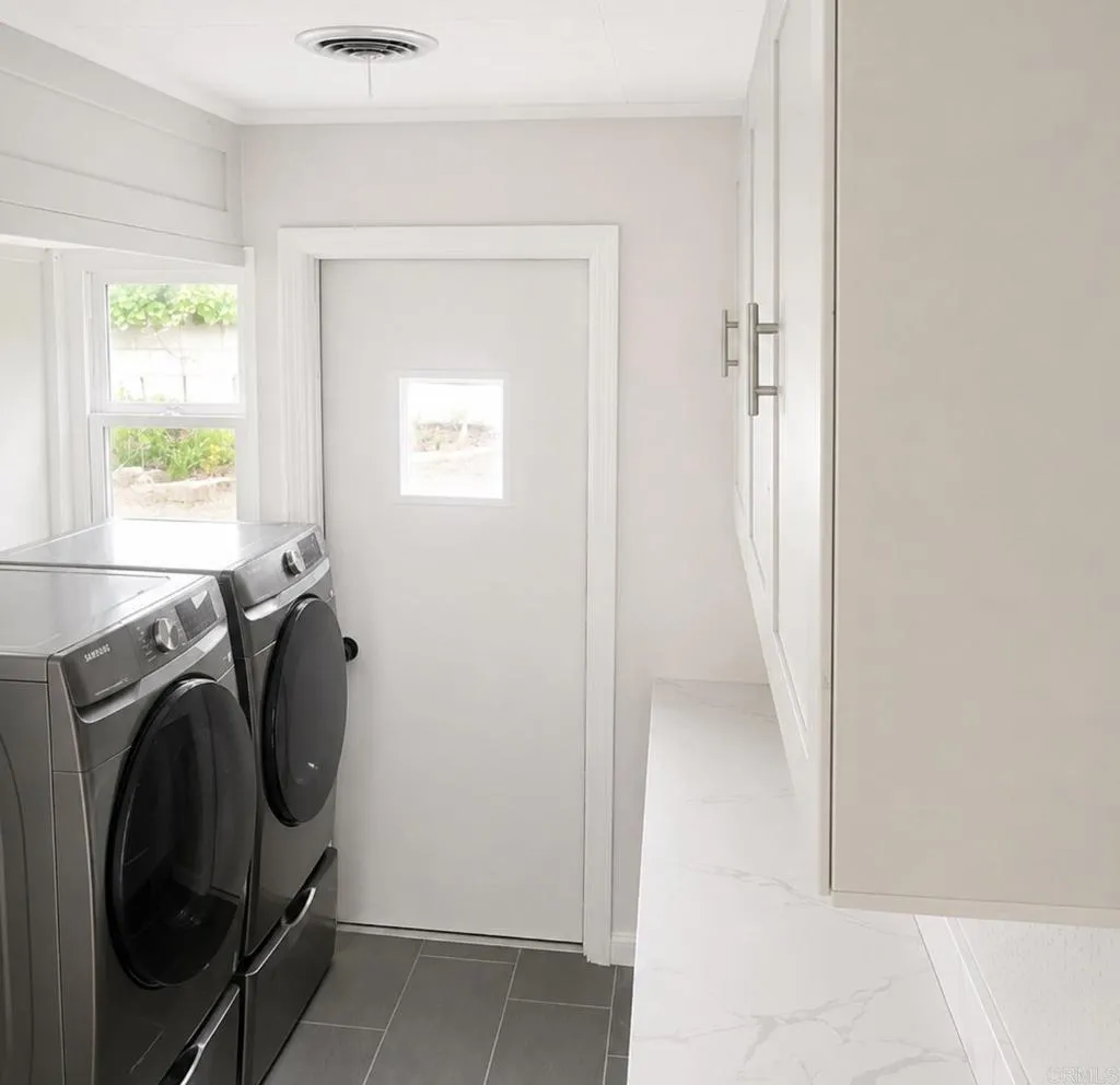 https://cdn.realtyfeed.com/cdn/127/306723385/e3acd272b90f4e8b56dc1f686bbe248e.webp