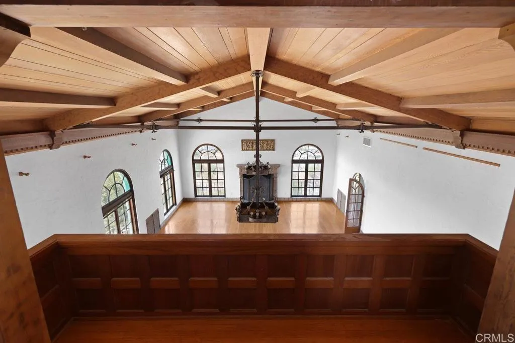 https://cdn.realtyfeed.com/cdn/127/306723387/63a7ed9e9e7f8f53594e1a7284250f55.webp