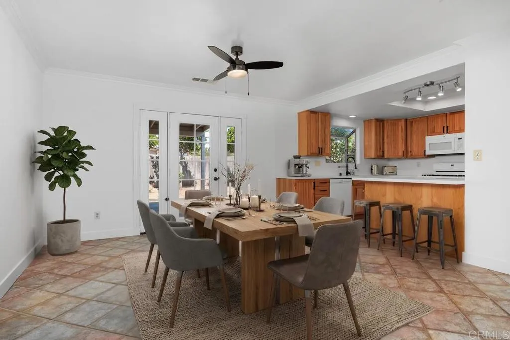https://cdn.realtyfeed.com/cdn/127/306723408/226793f5146f47e3e55498bbde735378.webp