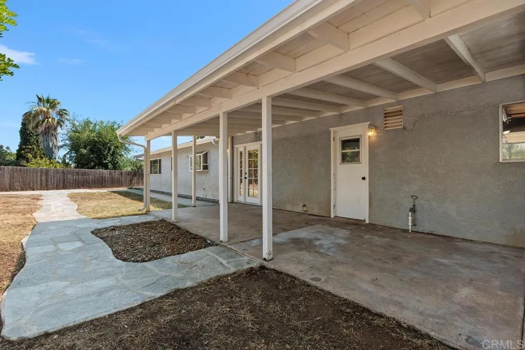 https://cdn.realtyfeed.com/cdn/127/306723408/768d7dfdcdde872f752922bef9523496.webp