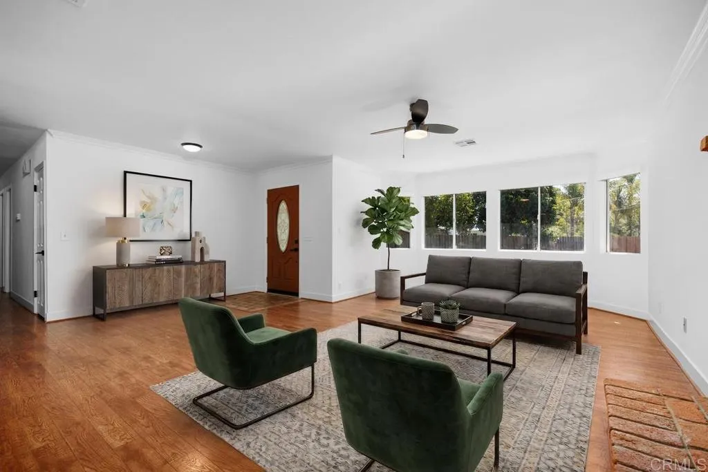 https://cdn.realtyfeed.com/cdn/127/306723408/9de55a092801d098640d36fef538f435.webp