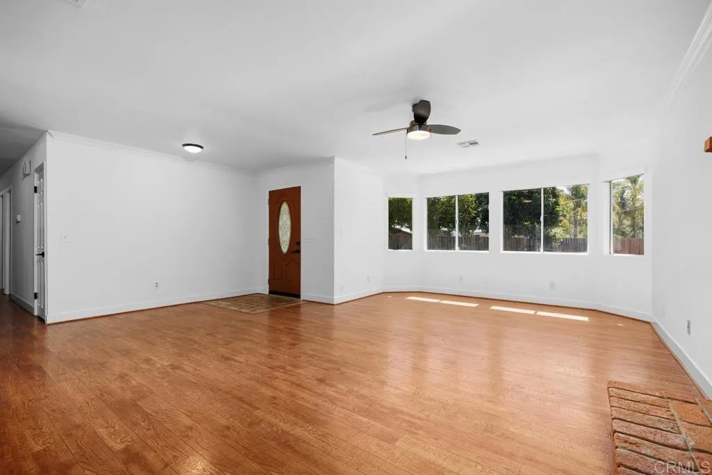 https://cdn.realtyfeed.com/cdn/127/306723408/b44e16c037574a04d284d7a8e0084536.webp