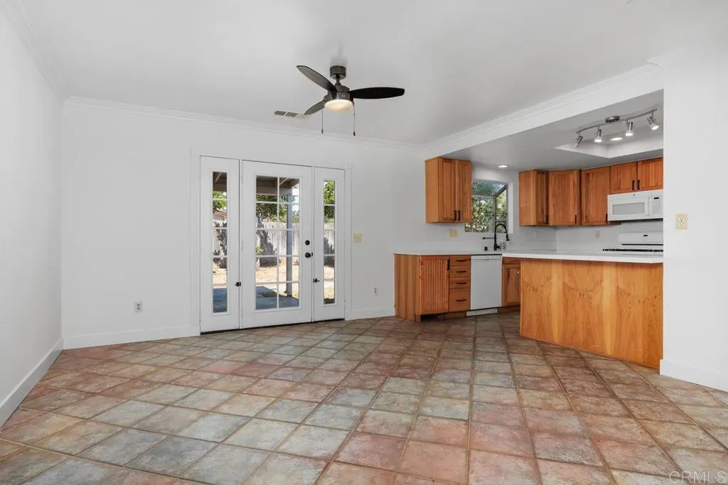 https://cdn.realtyfeed.com/cdn/127/306723408/c08caba753e8e8cd9fb48f54cb529c1f.webp