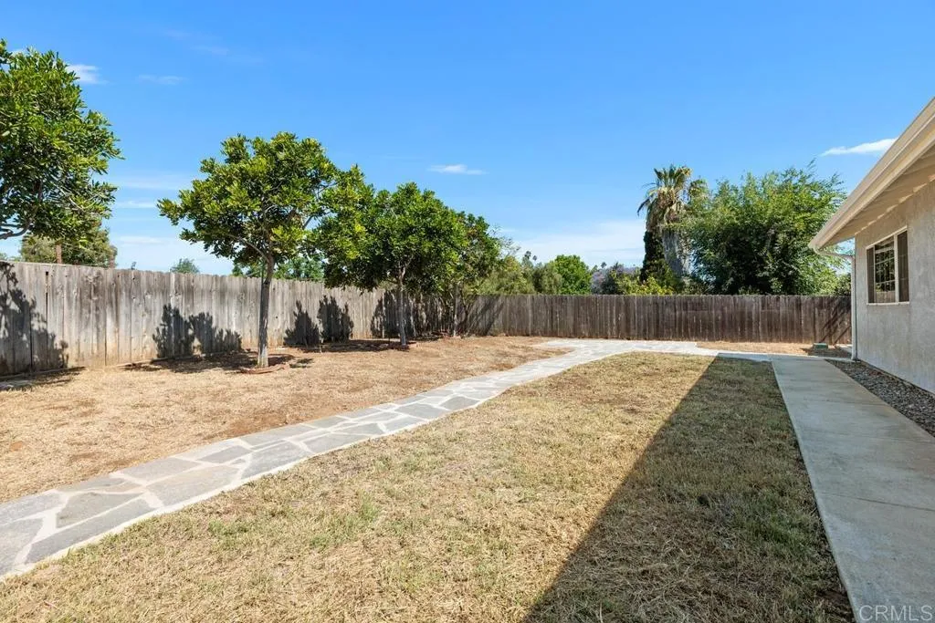 https://cdn.realtyfeed.com/cdn/127/306723408/f7dd327b85576f12fd756b48ff71e8f5.webp