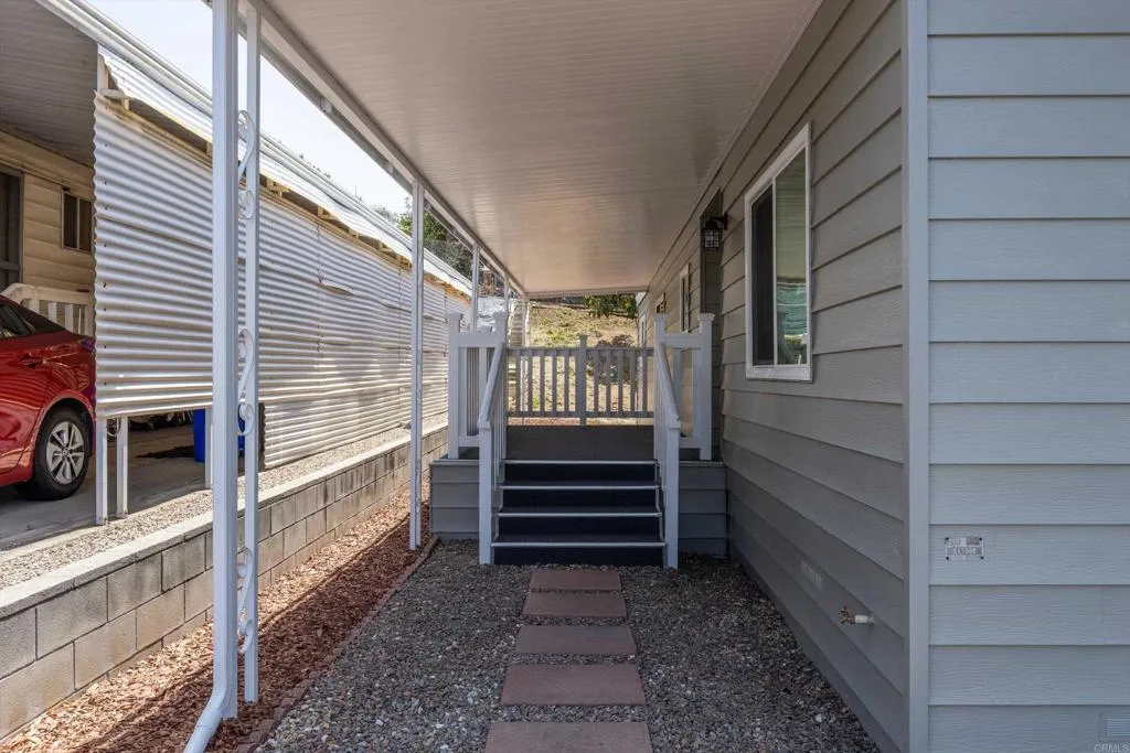 https://cdn.realtyfeed.com/cdn/127/306723437/05bbb8cab31f9060b017d931ed3d9bd3.webp