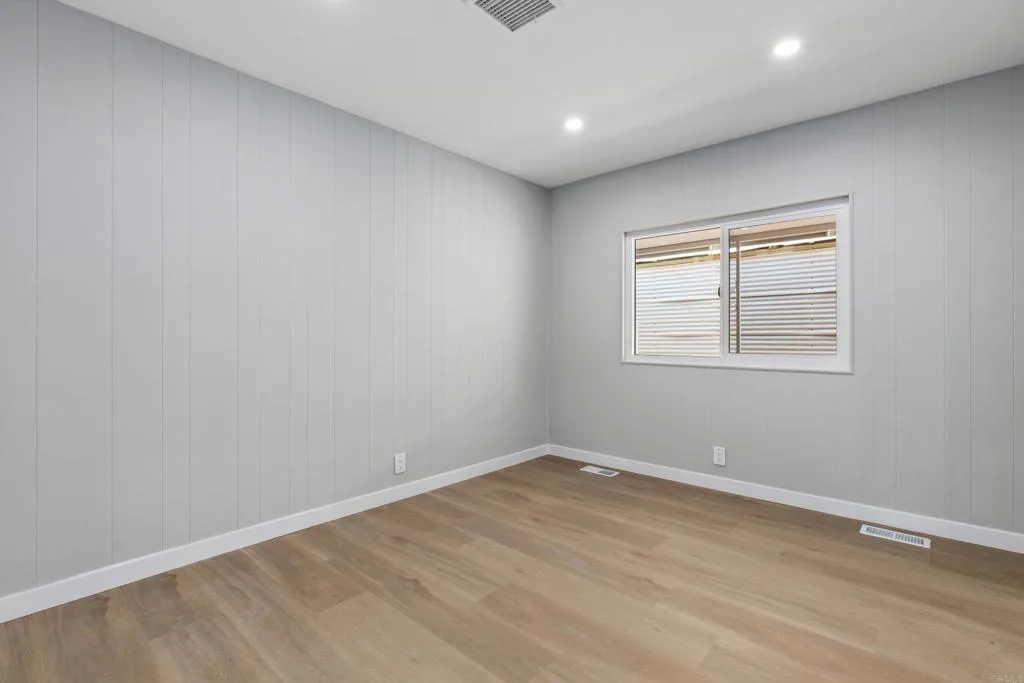 https://cdn.realtyfeed.com/cdn/127/306723437/3c0118ed6097541de914ab74276e3cad.webp