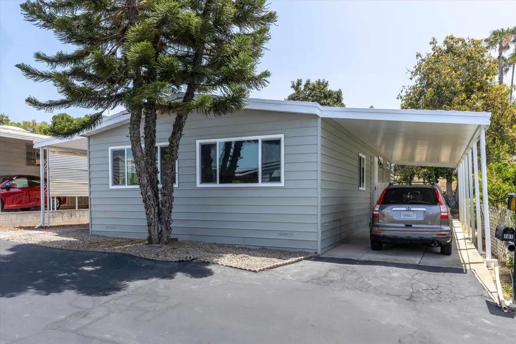 https://cdn.realtyfeed.com/cdn/127/306723437/4f6a4de6a35bdd2b6c2df941cf598d50.webp