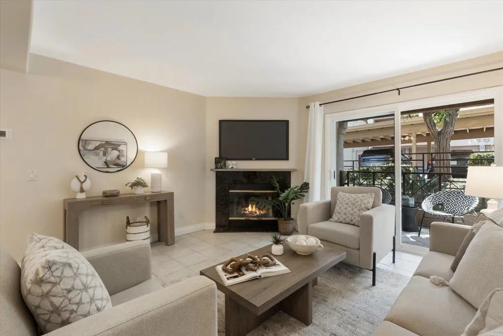 https://cdn.realtyfeed.com/cdn/127/306723443/2c27f0acce34da408370f2dbe82f6db5.webp