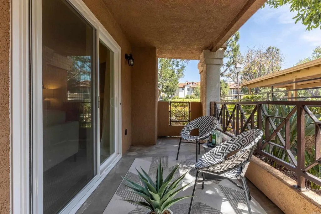 https://cdn.realtyfeed.com/cdn/127/306723443/8049a59d2f04d0a2d01568b8adb2436e.webp