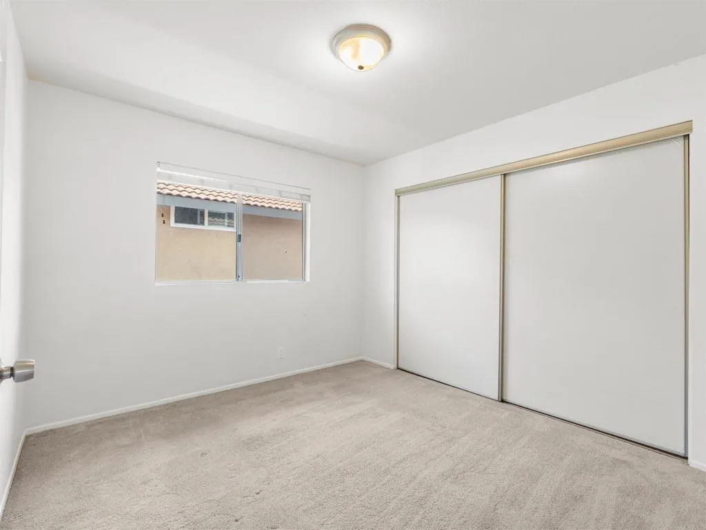 https://cdn.realtyfeed.com/cdn/127/306723445/2c45350a31efcc80018a05a658a4c2de.webp
