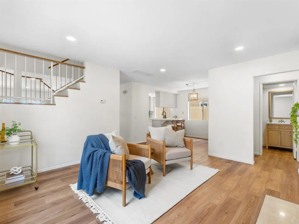 https://cdn.realtyfeed.com/cdn/127/306723445/57f13a861ed16aa8bb0b8e451625e2ce.webp