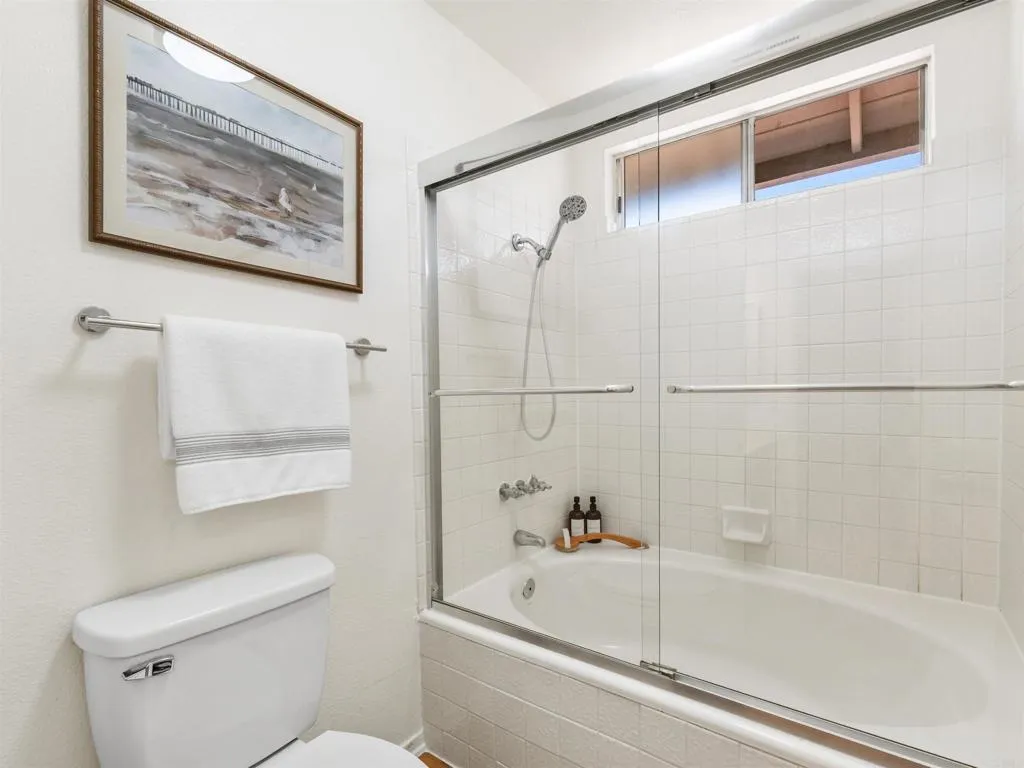 https://cdn.realtyfeed.com/cdn/127/306723445/9f85acb1507d310de5423ba610500727.webp