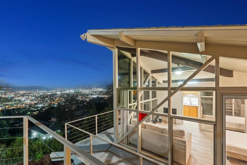 https://cdn.realtyfeed.com/cdn/127/306723452/52de7157efb0899024cb965fa7d840c9.webp