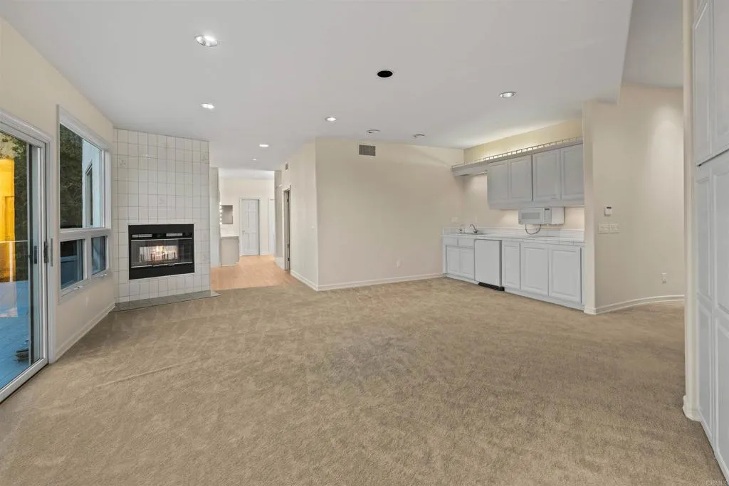 https://cdn.realtyfeed.com/cdn/127/306723452/57df91a8a5c18893df47803e23cde414.webp