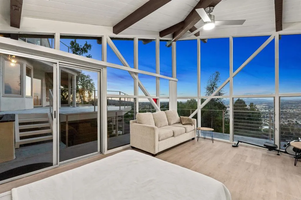 https://cdn.realtyfeed.com/cdn/127/306723452/a6b0cc9f1caf625a5c0ae31ea958c6f4.webp