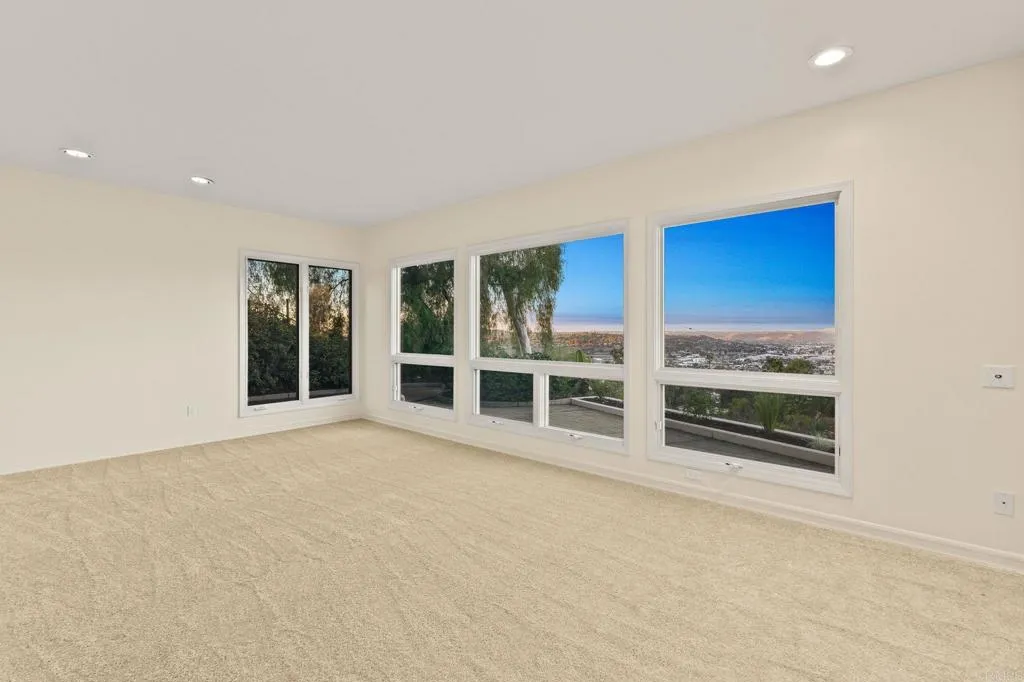 https://cdn.realtyfeed.com/cdn/127/306723452/eabc345d8e1f76e6c6ede5683a33035f.webp