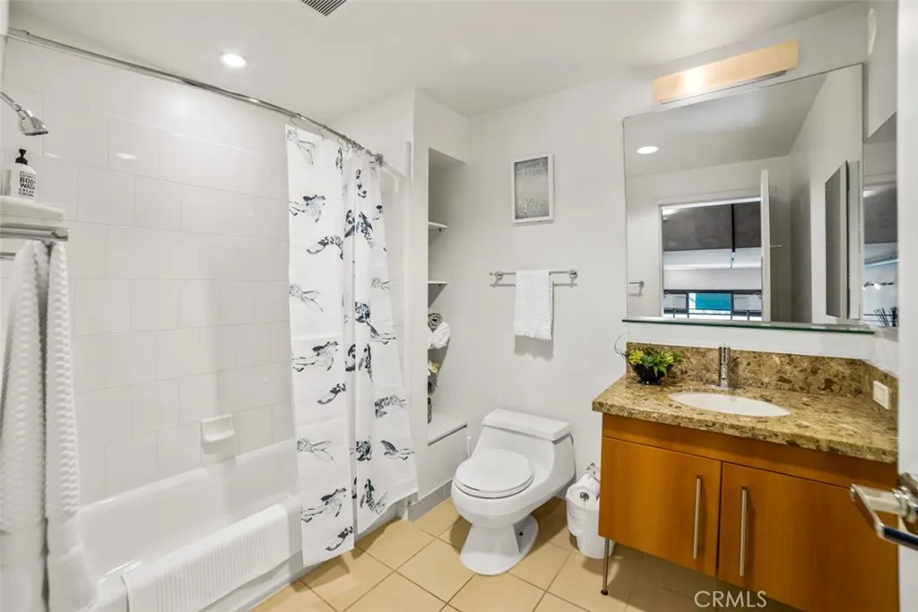 Photo #24: TR26098944 Listing: Photo #24