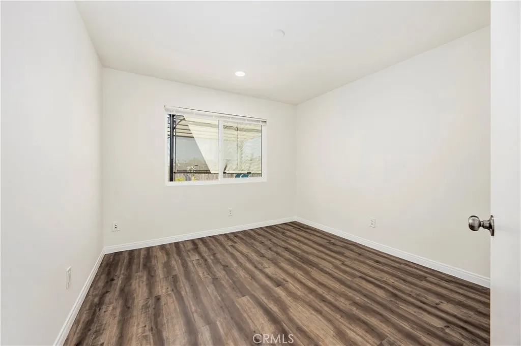 Photo #16: SW26106596 Listing: Photo #16