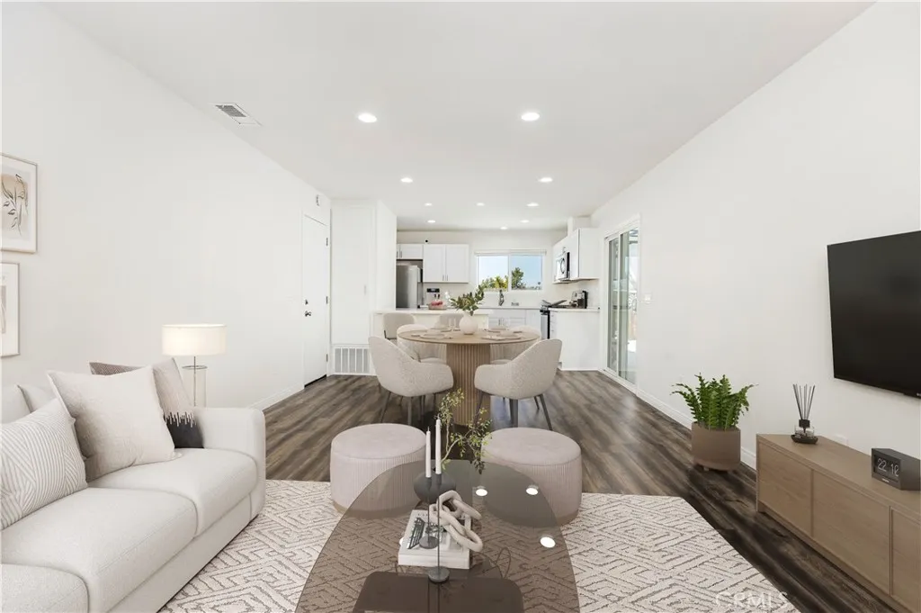 Photo #6: SW26106596 Listing: Photo #6