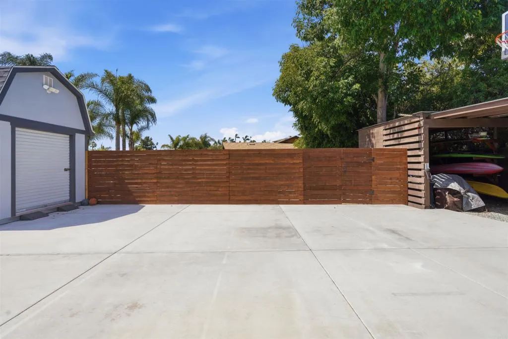 https://cdn.realtyfeed.com/cdn/127/306723477/19cc969767821863dfb70883c7adbcb3.webp